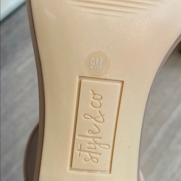 STYLE & CO NWT Women’s Size 9 Tan Beige Dress Formal Heels sandals - Picture 7 of 9
